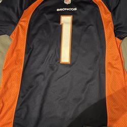 medium size broncos jersey