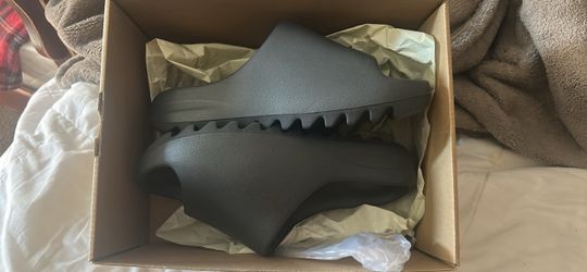 Yeezy slides