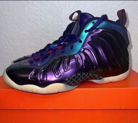 Nike Foamposites iridescent youth size 7