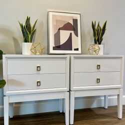 Modern Design! (2) Nightstands Night Stands-Bedside Tables-End Tables-Entry Entryway Side Tables-Dresser-White Gloss Finish | Pair $285