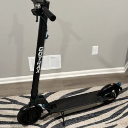 GoTrax Rival E-Scooter