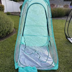 Brand New WeatherPod Outdoor Chair Tent With Rain Cover