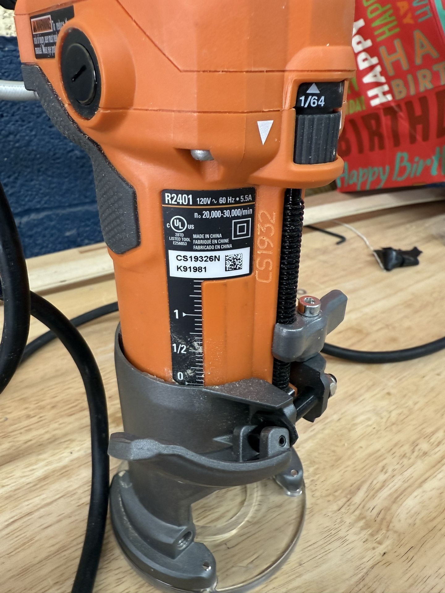 Ridgid R2401 Corded Palm Router
