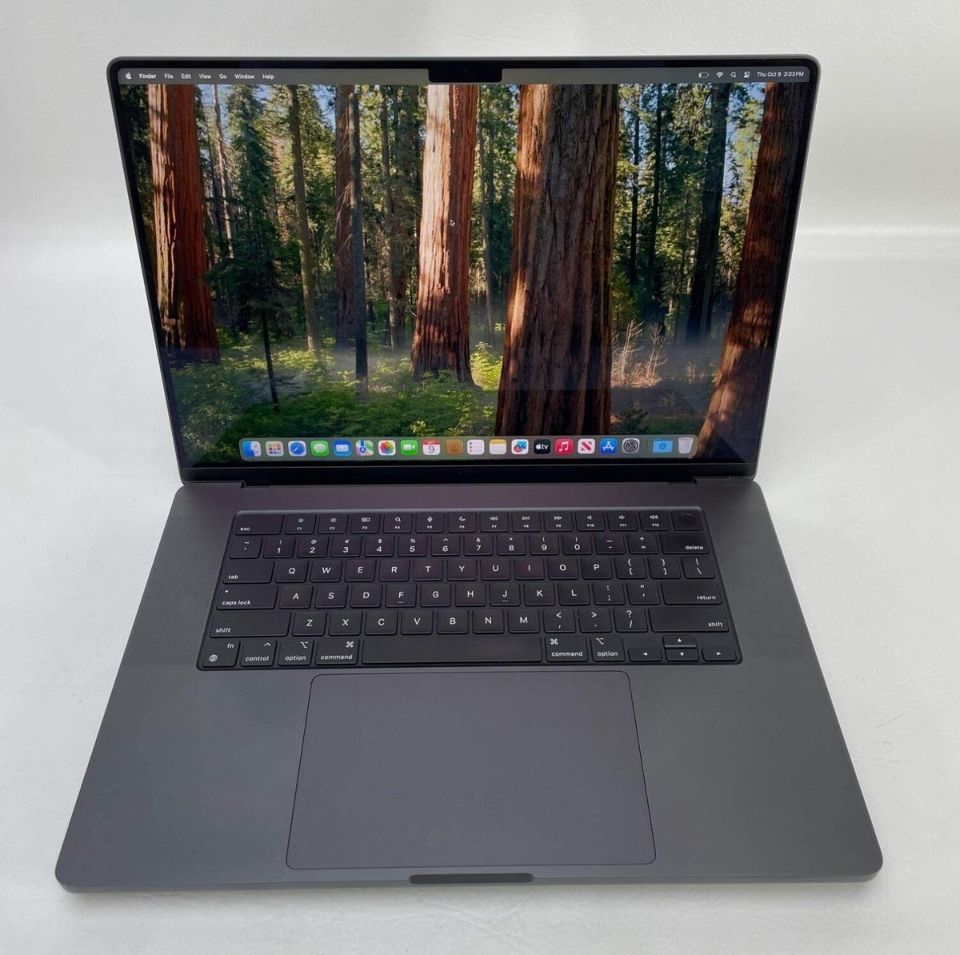 MacBook Pro 16” M3 18gb Ram 500gb