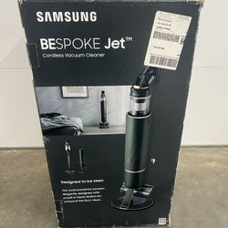 Samsung Bespoke Jet with All in One Clean Station 25.2 Volt Cordless Pet Stick Vacuum (Convertible To Handheld) Includes two removable batteries for a