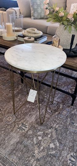 Marble top accent table