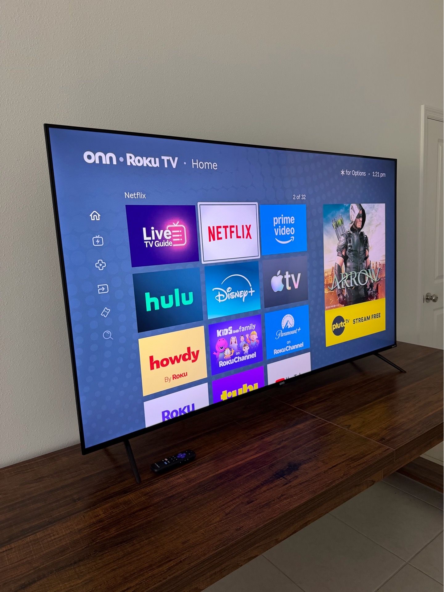 70” Roku Smart TV — 4K UHD LED — Roku Remote Included — Brand New! 🔥
