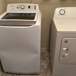 Wash And Dryer For Sell Works Perfect 