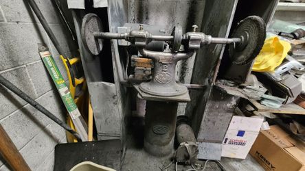 Grinder  buffer  used