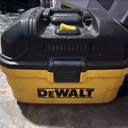 Dewalt Vacuum 