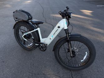 Lectric XPeak2 Step-Thru Long-Range eBike E-Bike Like New!