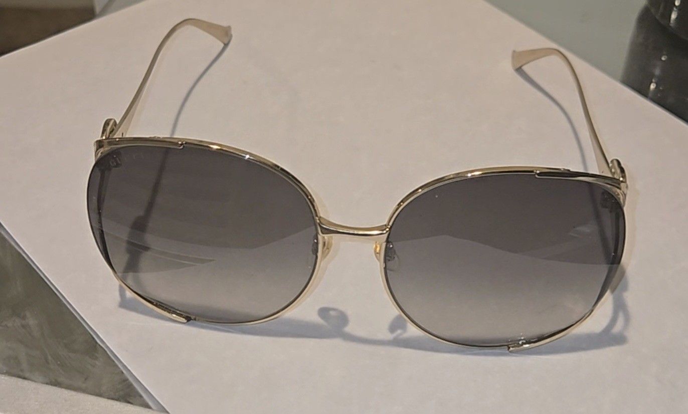 Gucci Women's Sunglasses: Style Code: GG0225S