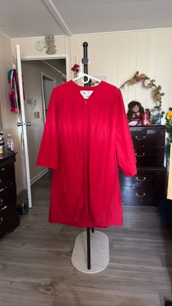 Graduation gown
