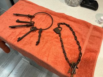 Vintage J.C. Higgins Padlock Chain & Cast Iron Jailer Key Ring Lot