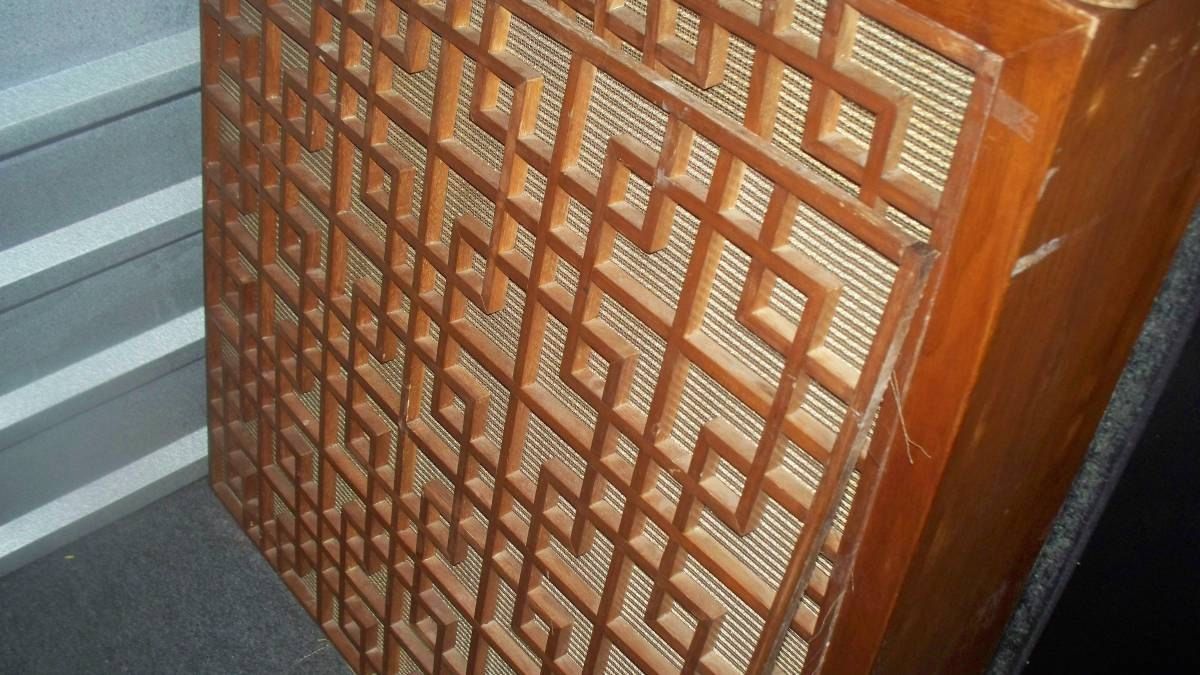 Vintage Speaker 
