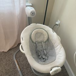 Baby Graco Swing 