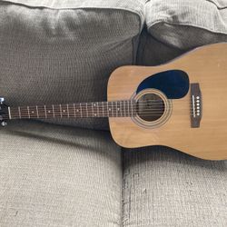 Squier by Fender