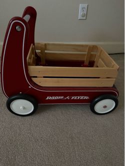 Radio Flyer Classic Walker Wagon