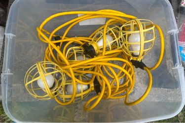 Extension cord and work lights