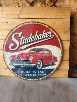 Studebaker Vintage-Style Round Metal Sign 14"