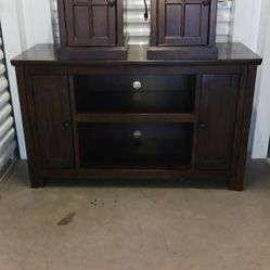 End Tables and Cabinet/TV Stand