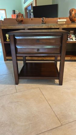 End Table Single deep drawer