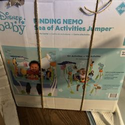 Brand New Finding Nemo Jumper 