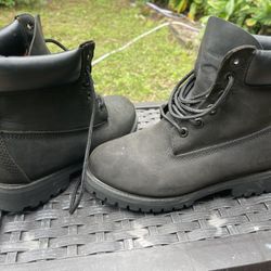 Timberland Black Boots 6.5M 