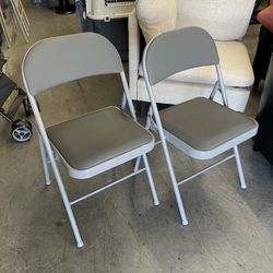 Gianna 2-Pack Folding Dining Chairs, Cushioned Seat/Back for Indoor/Outdoor Use