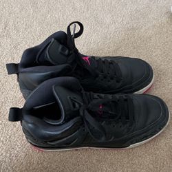 Jordan Brooklyn 4s size 7