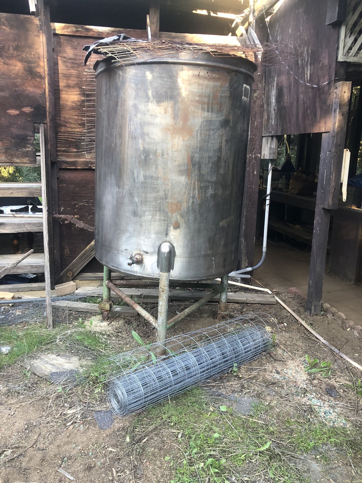 Metal Water Container With Spout for Sale in Wildomar, CA OfferUp