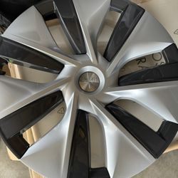 Tesla Model Y Original Hub Cab Full Set
