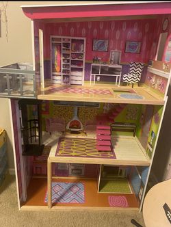 Barbie house