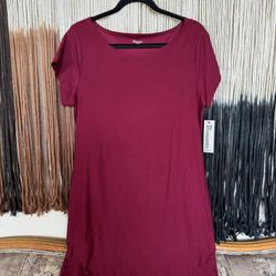 Burgundy No Boundaries short sleeve bodycon dress; brand new