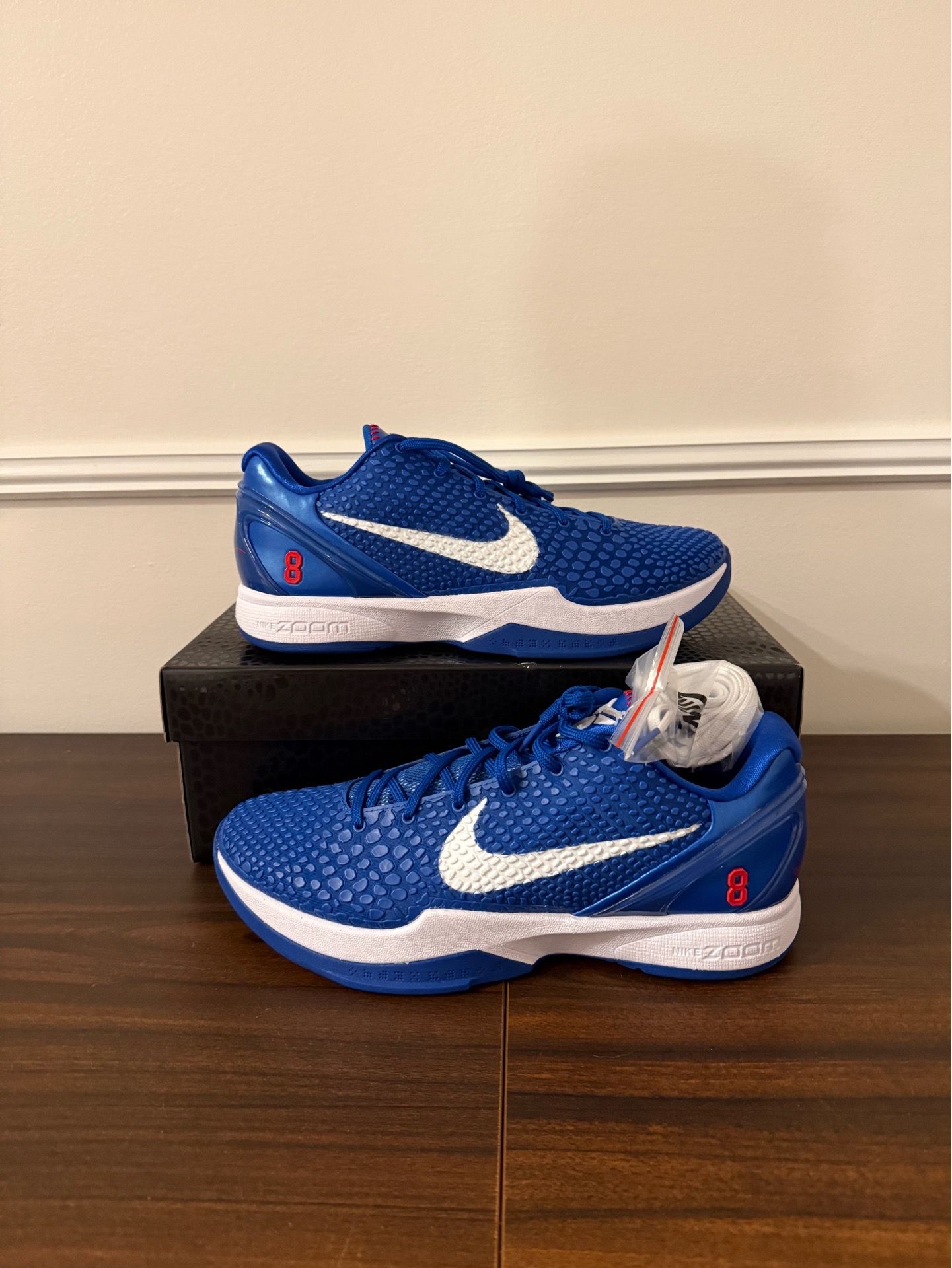 Brand New Nike Kobe 6 Protro Dodgers - Size 11.5