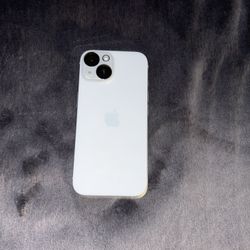 iPhone 15 (128GB)