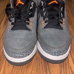 Jordan Retro 3 “Fear” And Jordan Retro 13 “Blue Grey”