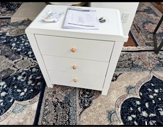 Royalcraft ZBCD003WT White 3-Drawer Nightstand