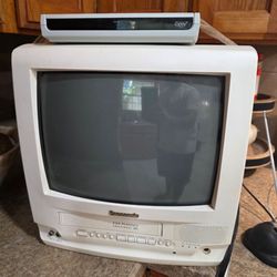 Panasonic PV-C1331W 13" CRT TV VHS VCR