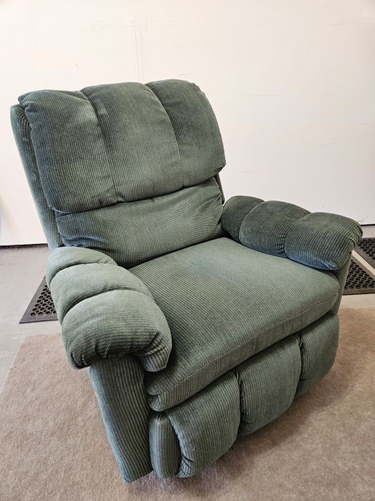 Recliner/Rocking Chair