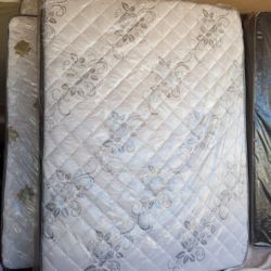 Mattresses King Queen Full Twin 