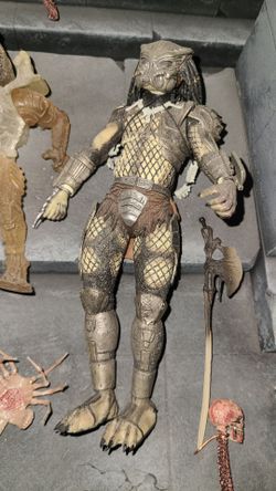 NECA Series 14 Scar Predator AVP 2004 Unmasked Figure w/ Plasma Cannon