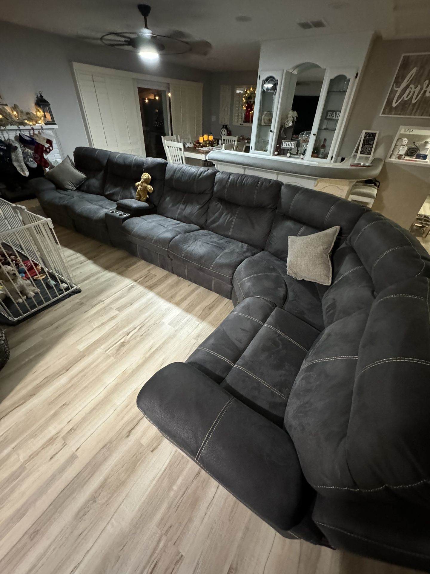 Power Reclining Sectional Couch for Sale in Modesto, CA OfferUp