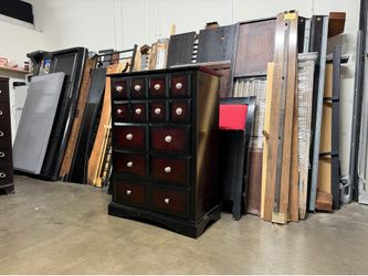 Dresser