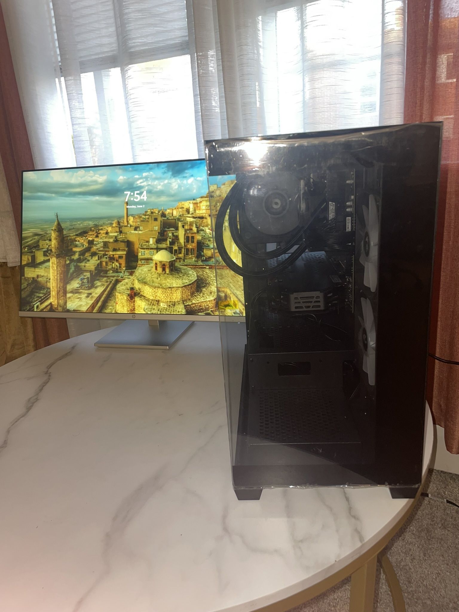 Gaming Pc And Monitor 