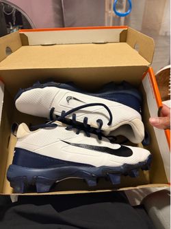 Kids Nike Alpha Shark Football Cleats 6Y