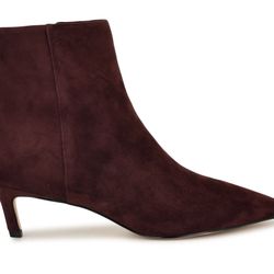 Brand New Size 8 Nine West Brite Kitten Heel Ankle Booties – Dark Red Suede