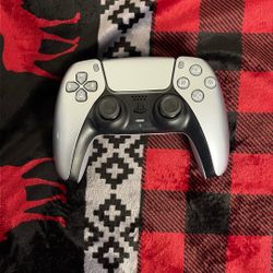 PS5 Silver Controller 