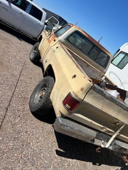 1975 GMC short bed truck