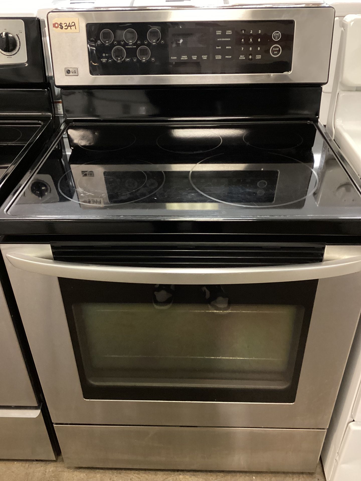 LG 30 in. 5 Burners Glass Top Electric Stove 